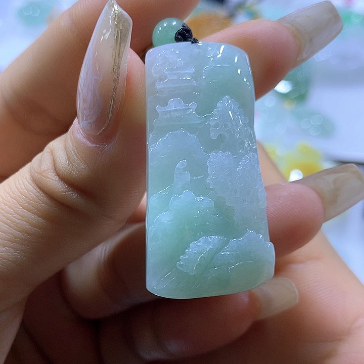 翡翠颈饰未镶嵌天然翡翠A货吊坠