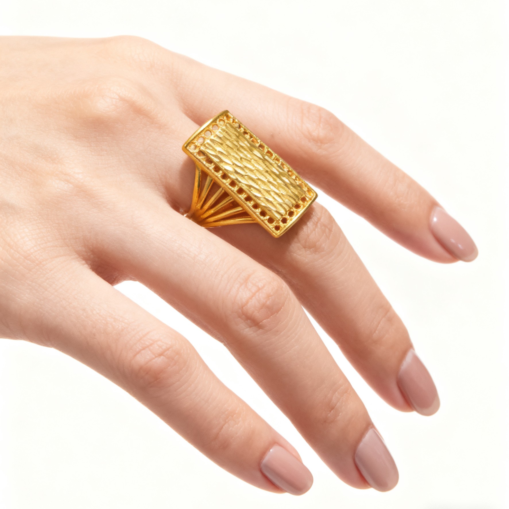 铜合金戒指 KS3041Nurluk 义乌一手发货金色原创设计欧美扣头欧若