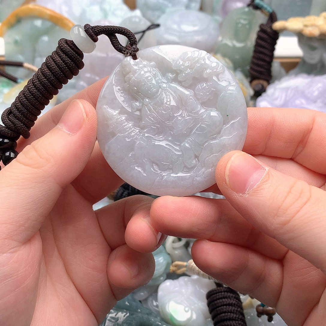 吊坠(不含链)未镶嵌翡翠