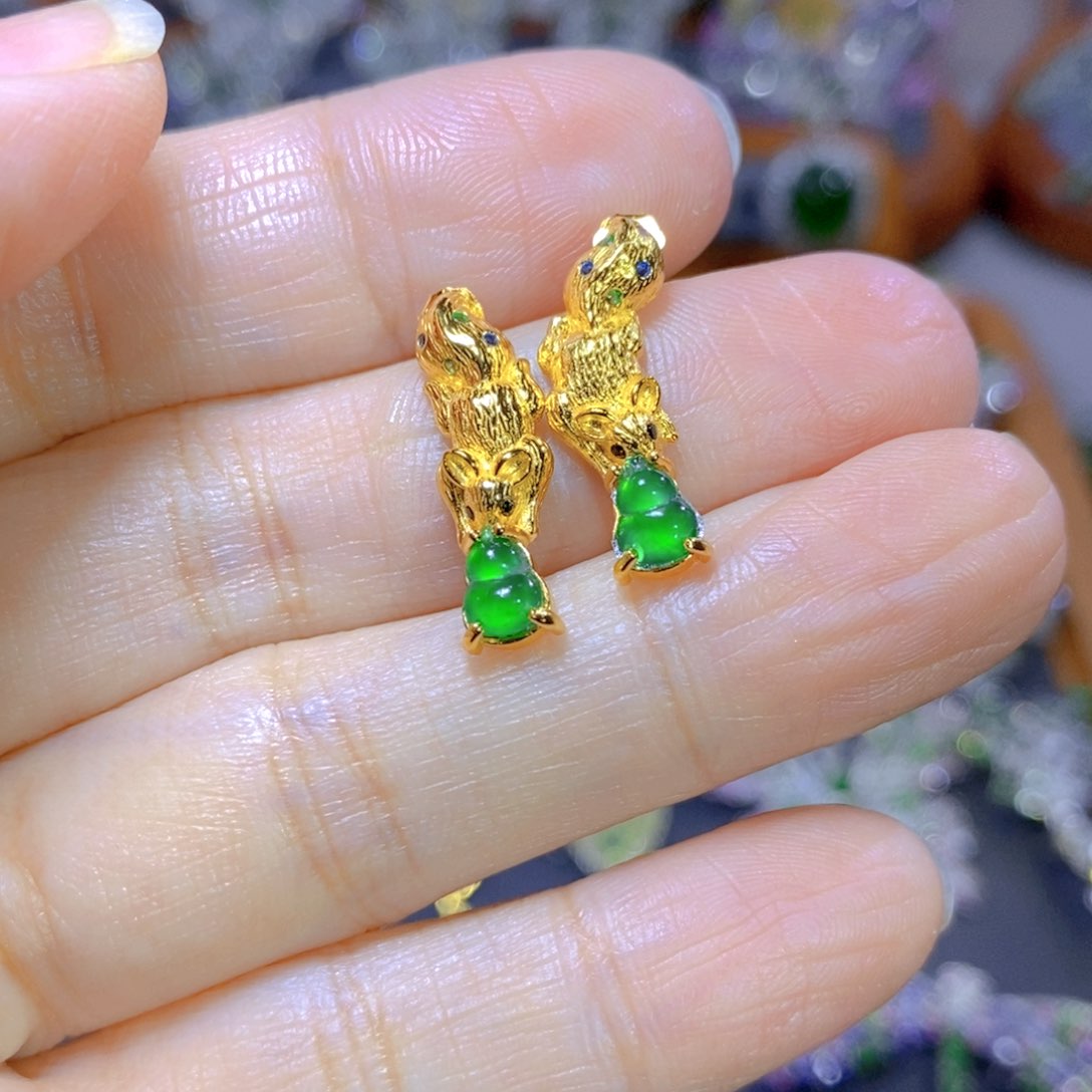 翡翠颈饰银S925镶嵌天然翡翠