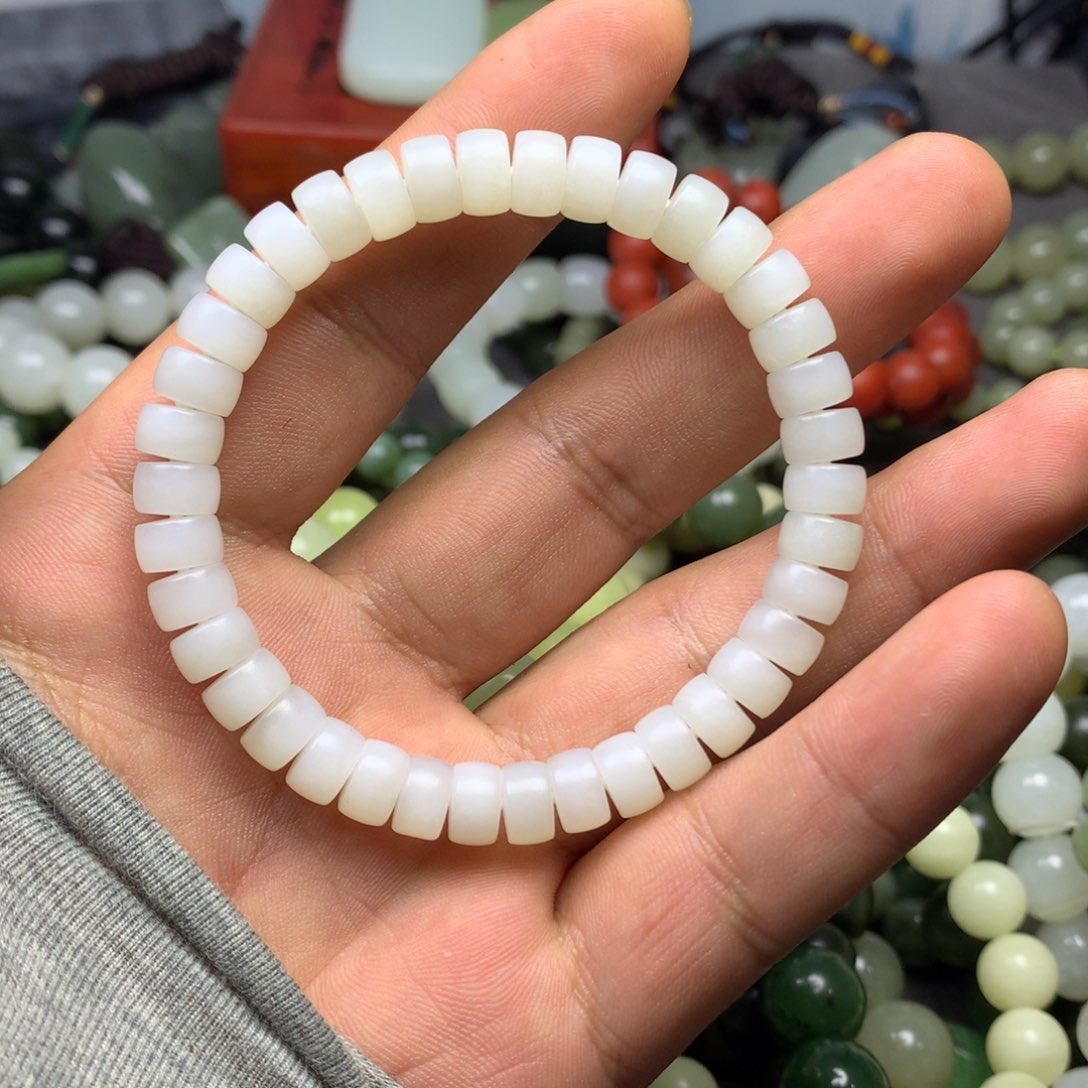 和田玉手链未镶嵌