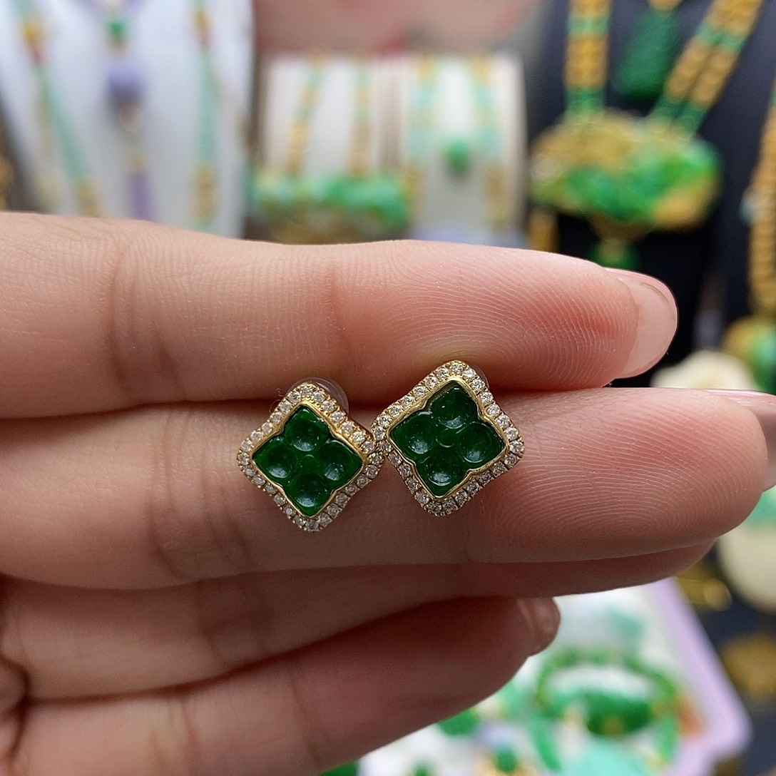 翡翠耳饰18K金镶嵌天然