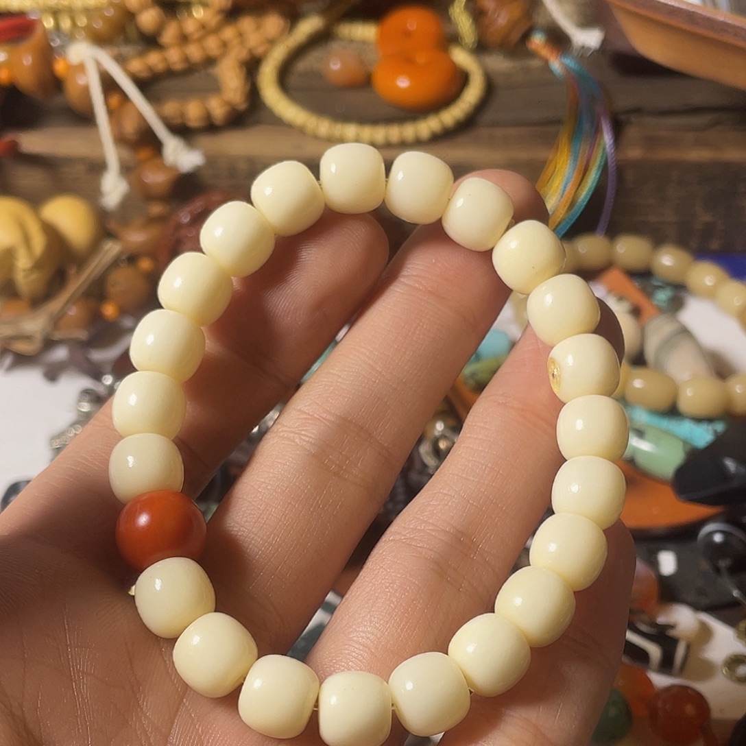 彬****白玉菩提吊坠珠子