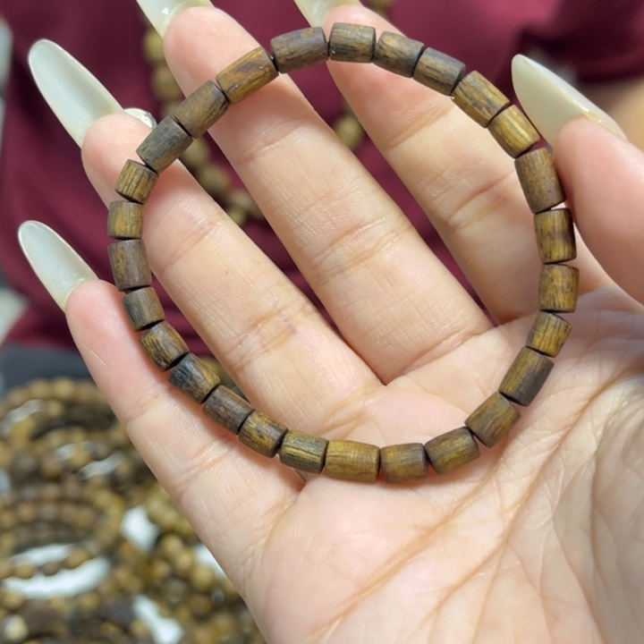 沉香手串0.5随型桶珠单圈多样性发1