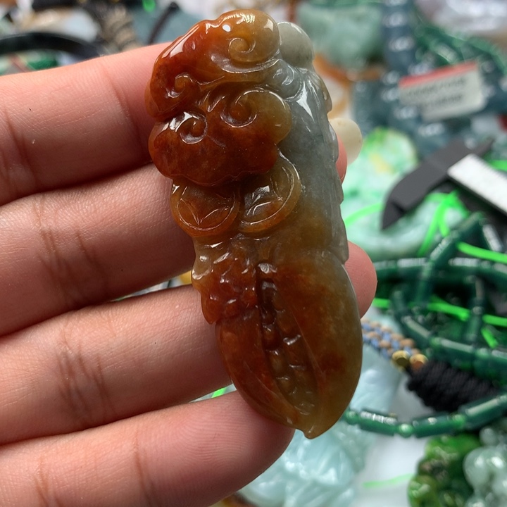 翡翠颈饰未镶嵌保真天然A货翡翠