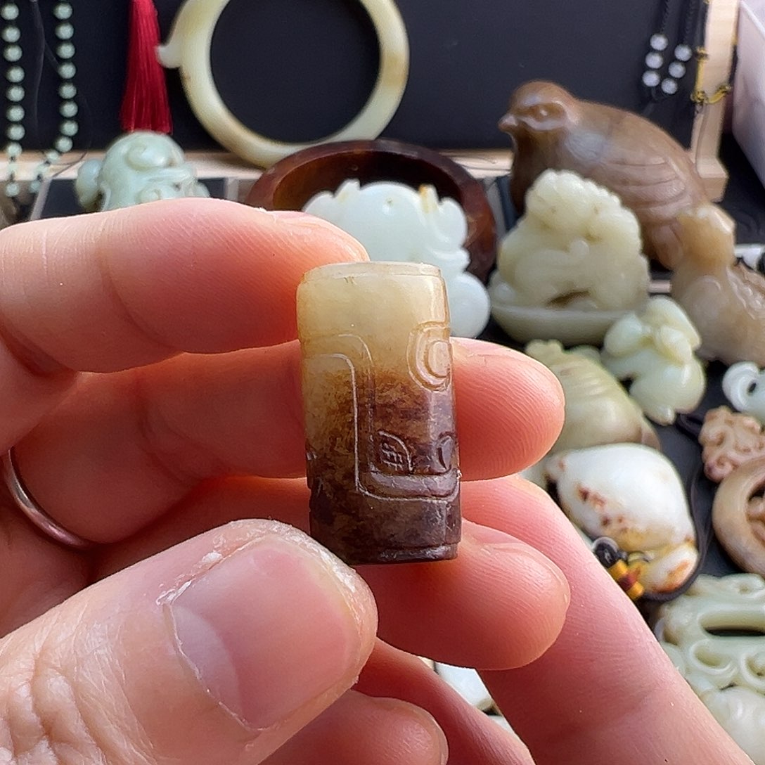 和田玉未镶嵌挂件