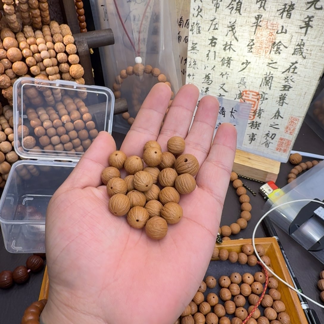 *****猴头核桃吊坠13聚宝盆