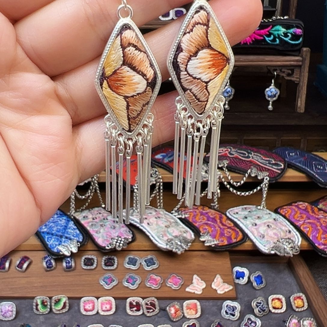 织绣手工刺绣工艺品