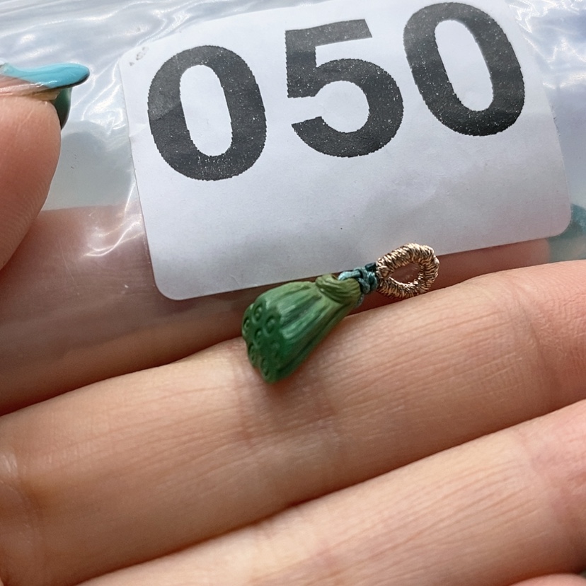 【闪购商品】绿松石颈饰未镶嵌