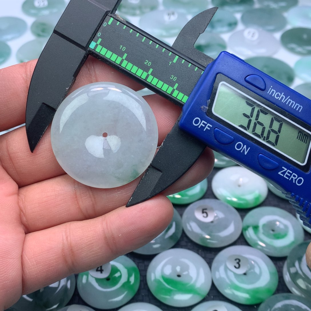 翡翠颈饰未镶嵌缅甸天然A货翡翠