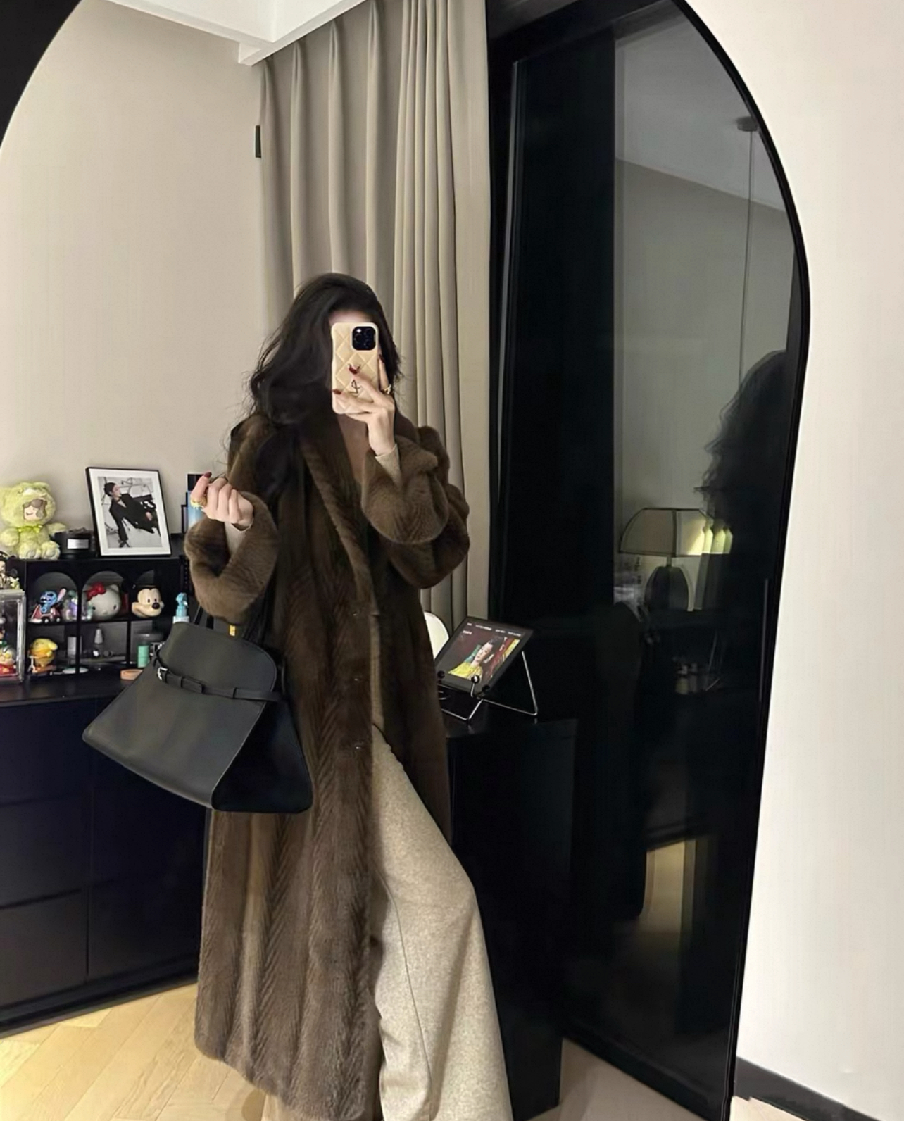 芸诺Mia“仙女冬袍”秋冬新款欧貂毛外套高端仿水貂毛轻奢外套