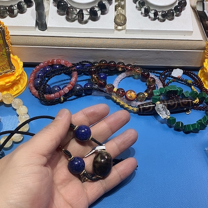 王***發玛瑙/玉髓未镶嵌颈饰808