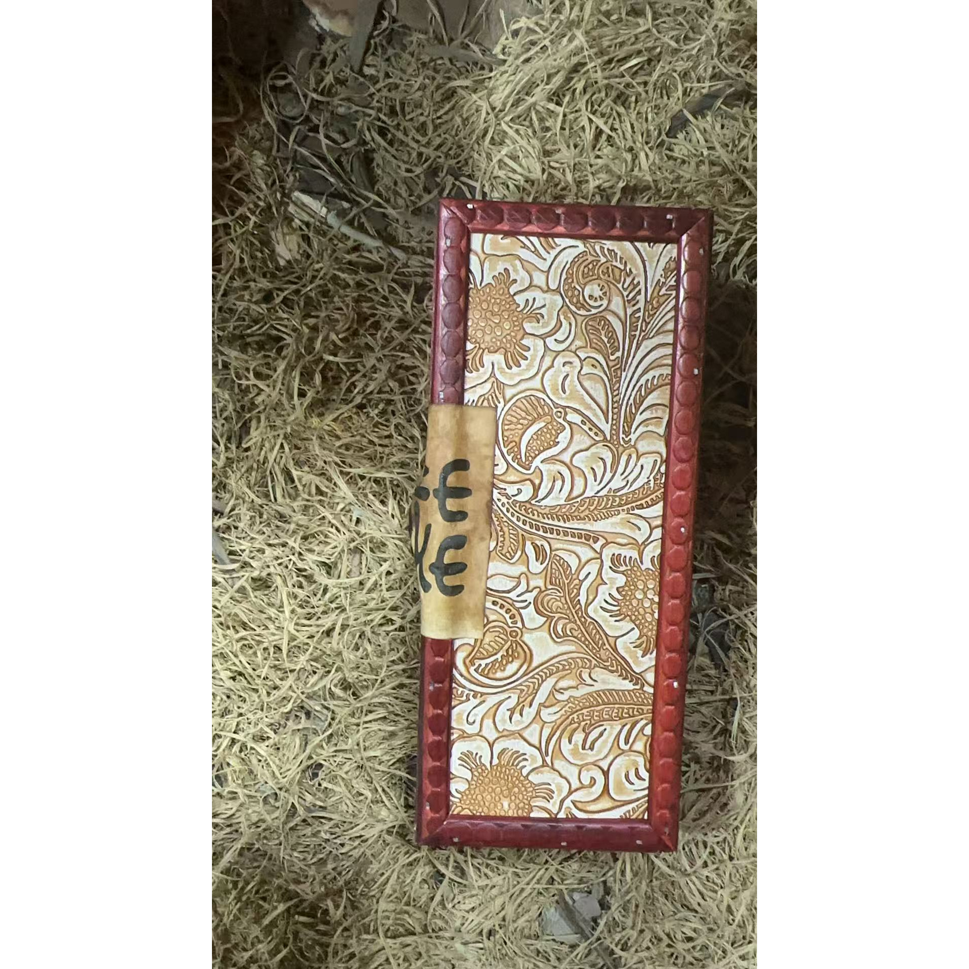 红花木盒装饰摆件（金三甄选）