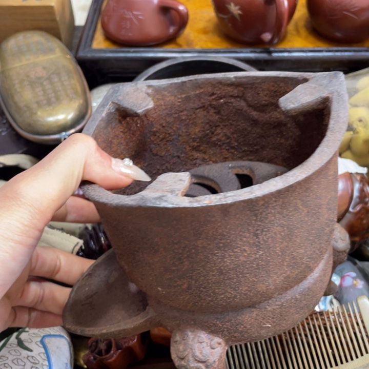 江***城紫檀木类端景台木