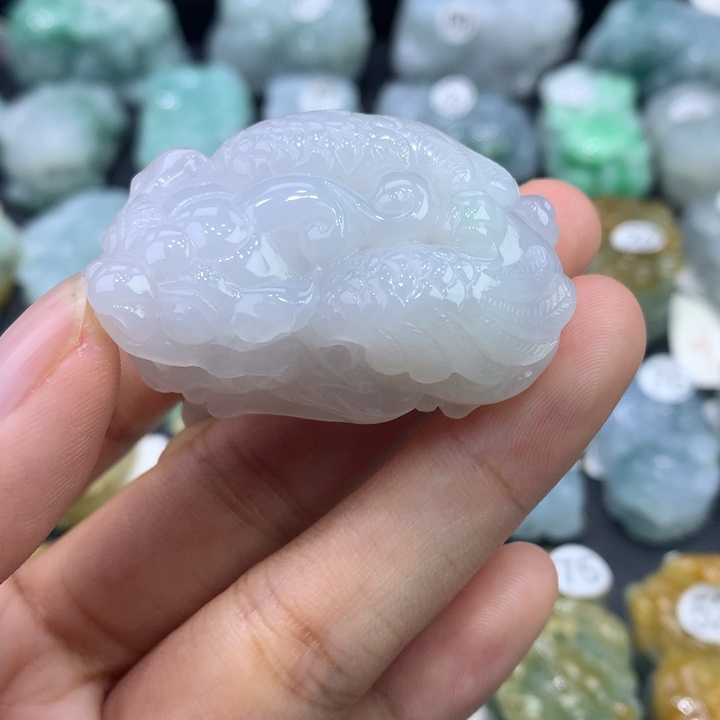 翡翠未镶嵌颈饰天然缅甸翡翠