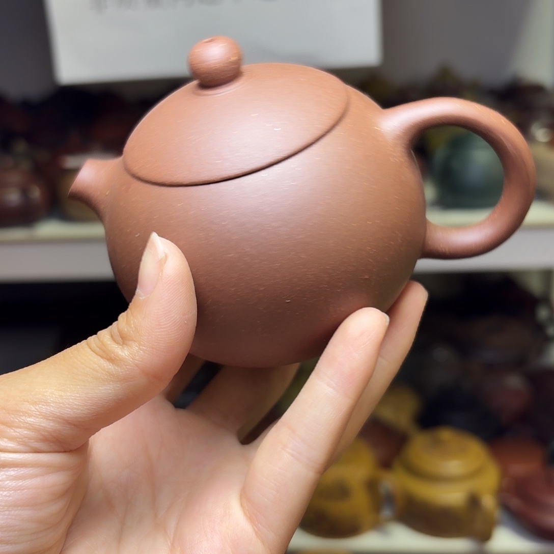 甄选宜兴本土紫砂壶