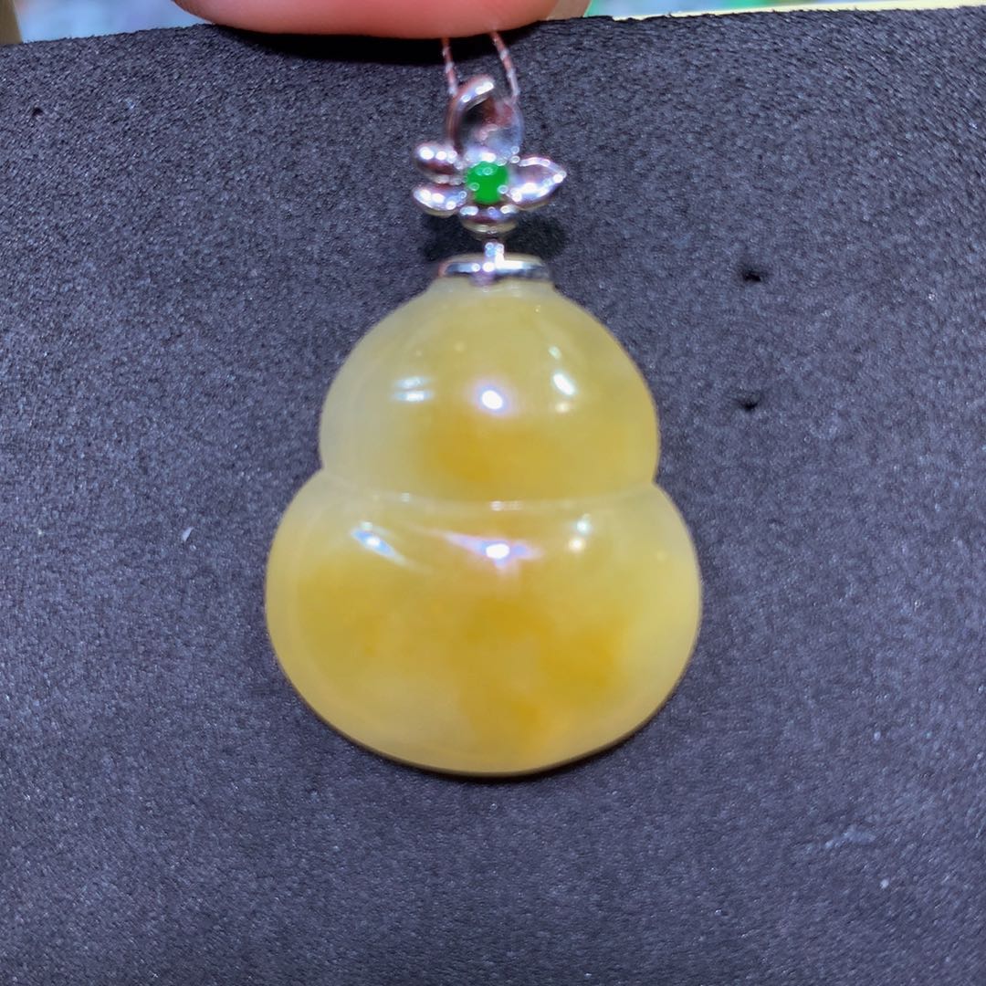 翡翠18K金镶嵌手链翡翠