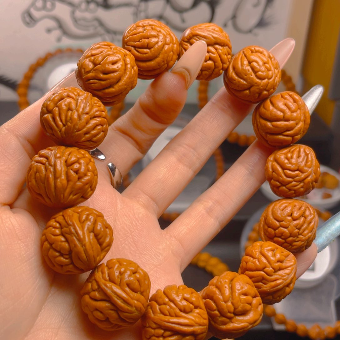 桃核吊坠2.11111111111111