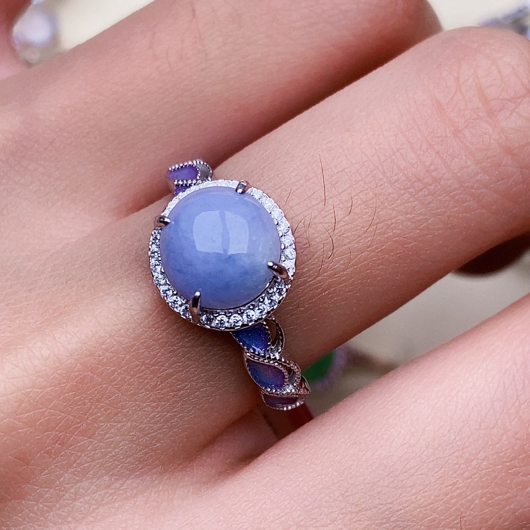 翡翠戒指银S925镶嵌翡翠戒指银S925镶嵌