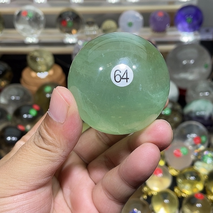 水晶未镶嵌珠宝半成品