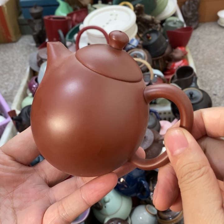 陶瓷艺术品及陶瓷壶