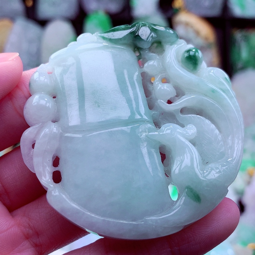 【闪购商品】翡翠颈饰未镶嵌天然