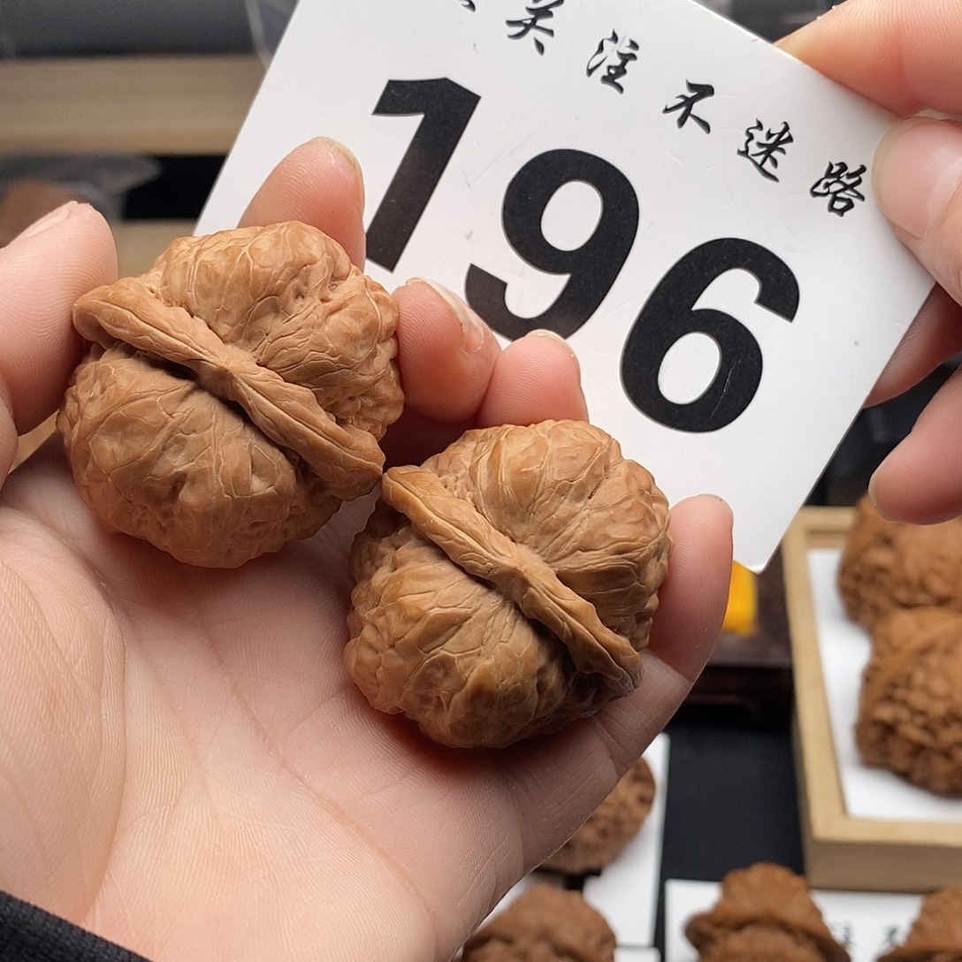核桃39蛤蟆头。       