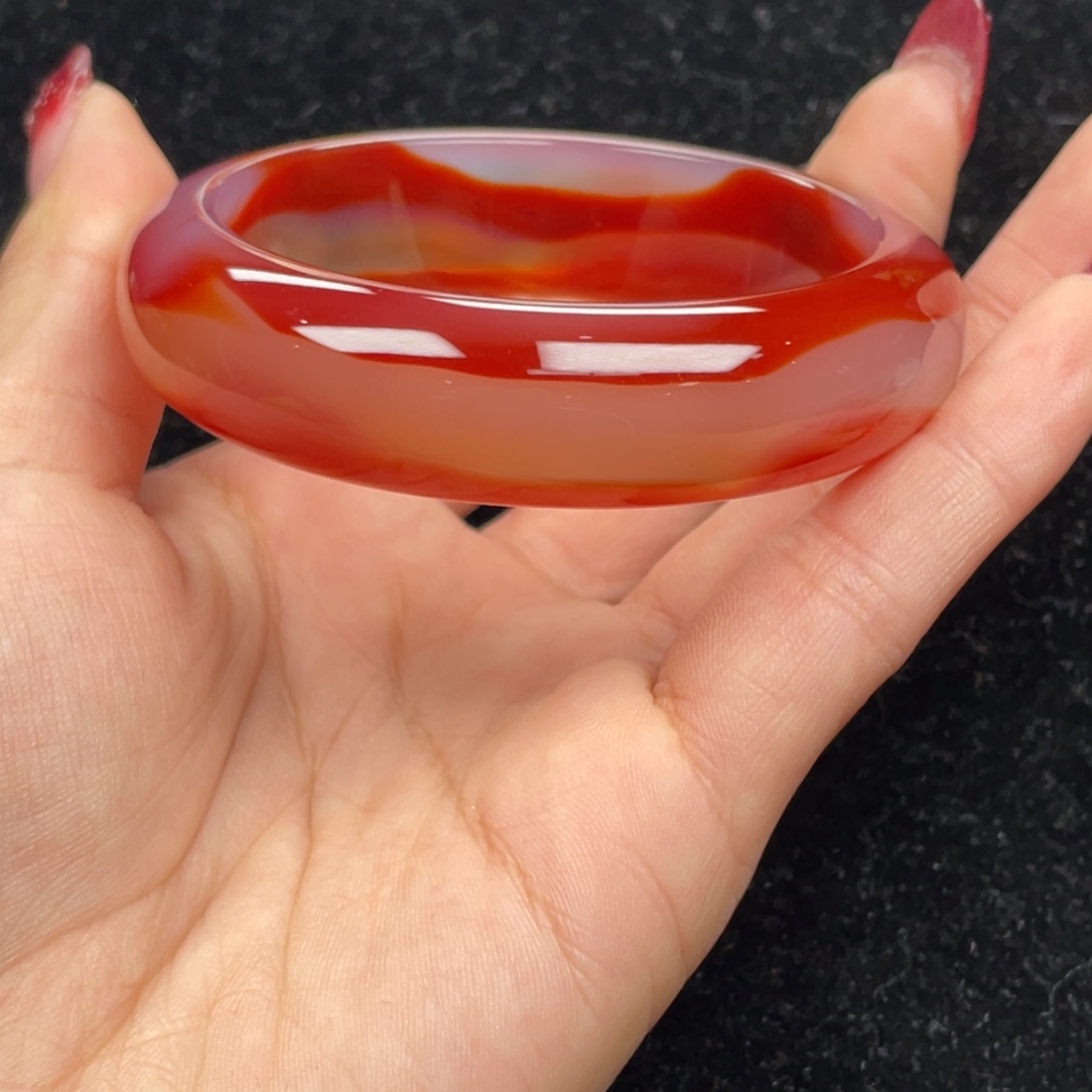 玛瑙/玉髓手镯未镶嵌