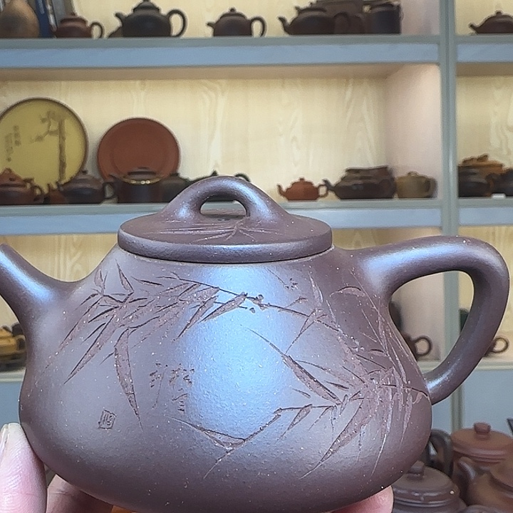 善***待紫砂茶壶宜兴紫砂工艺