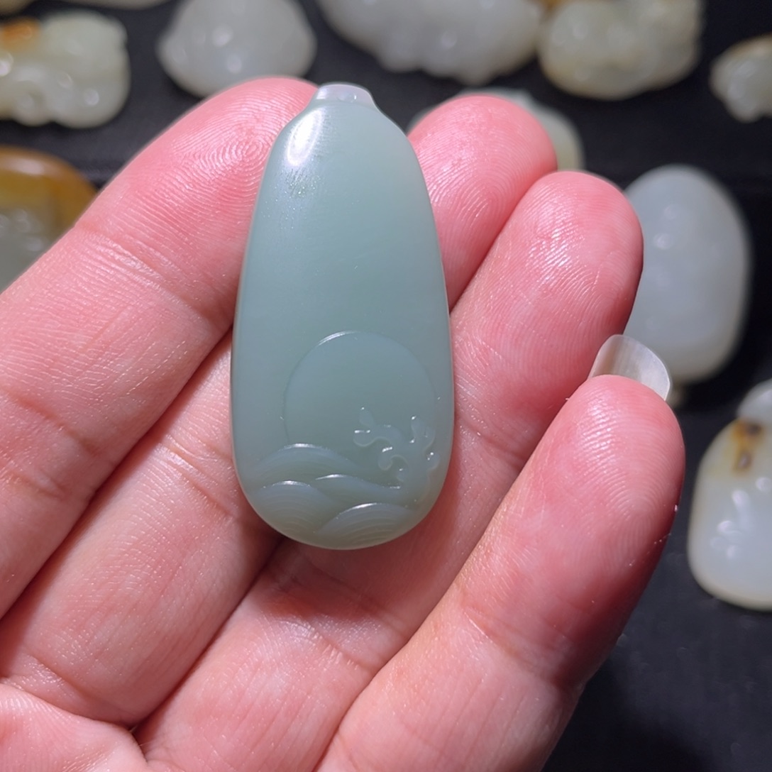 和田玉颈饰未镶嵌名****的