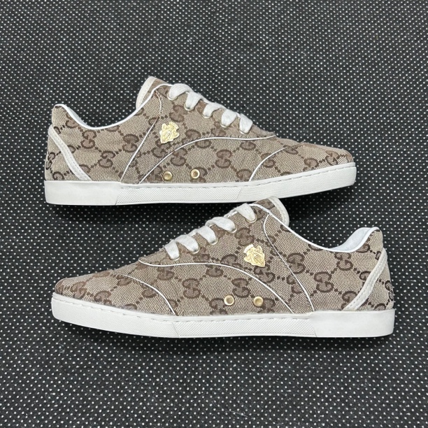 95新 GUCCI/古驰 36码 22.5cm 满印 白棕 成色新 板鞋