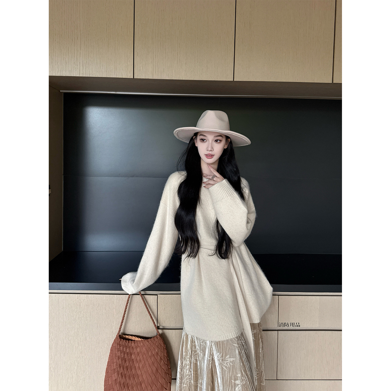 有洧Youwei【温柔一腰】小香风网红时尚宽松气质针织衫24FW0145