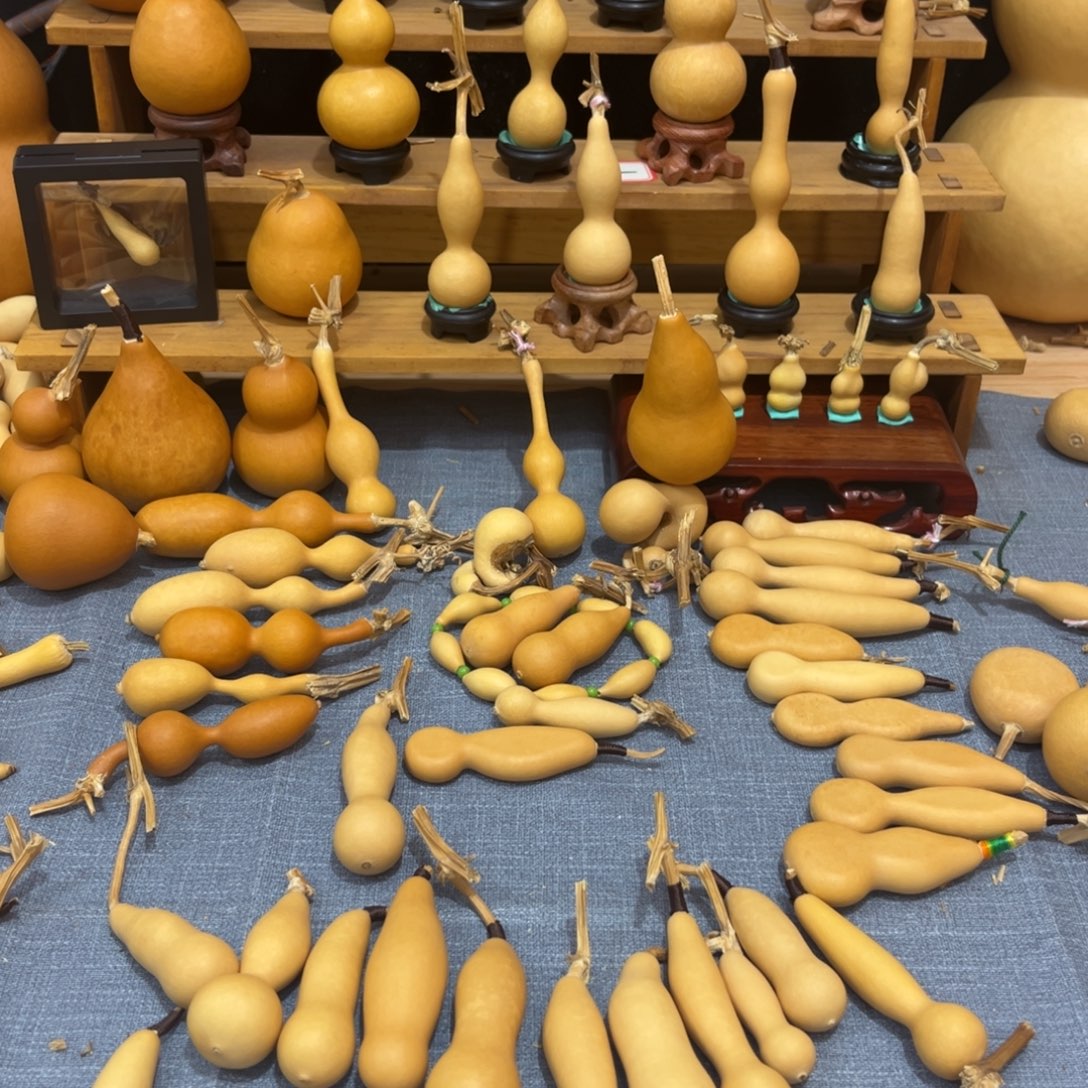 厉****精品本掌嘎嘎好看