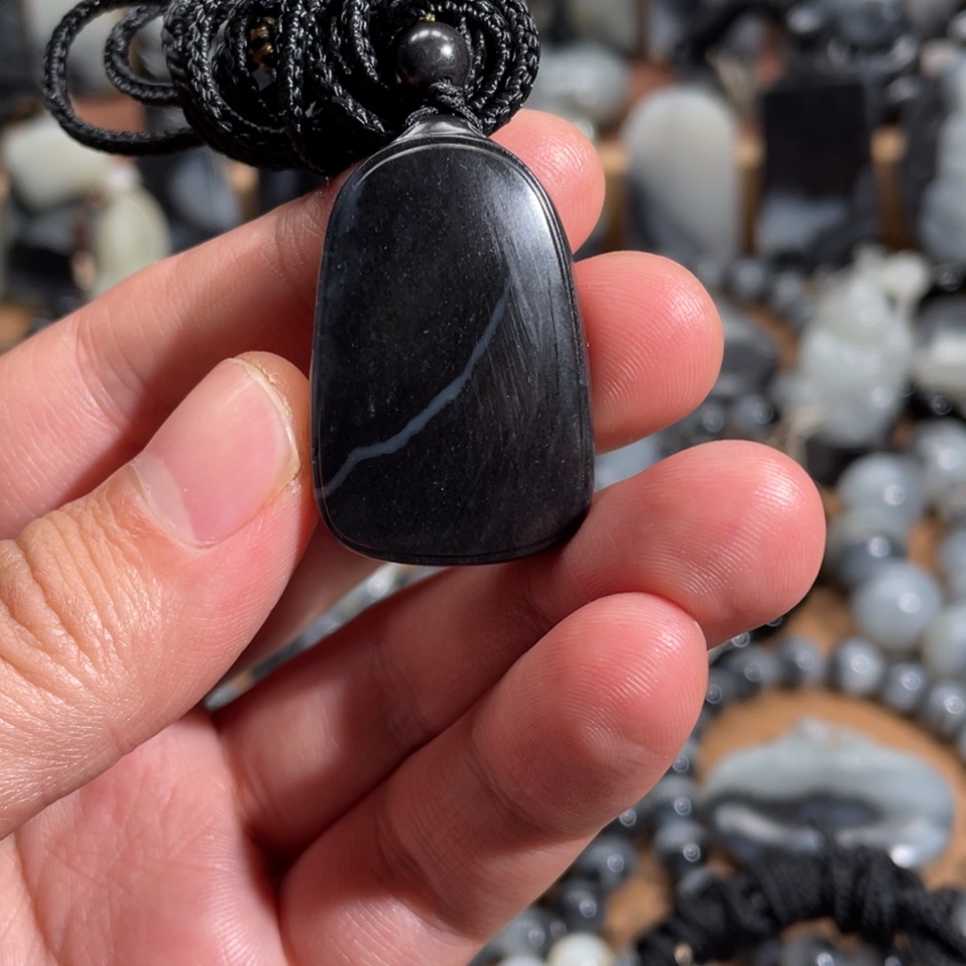 未镶嵌和田玉挂件