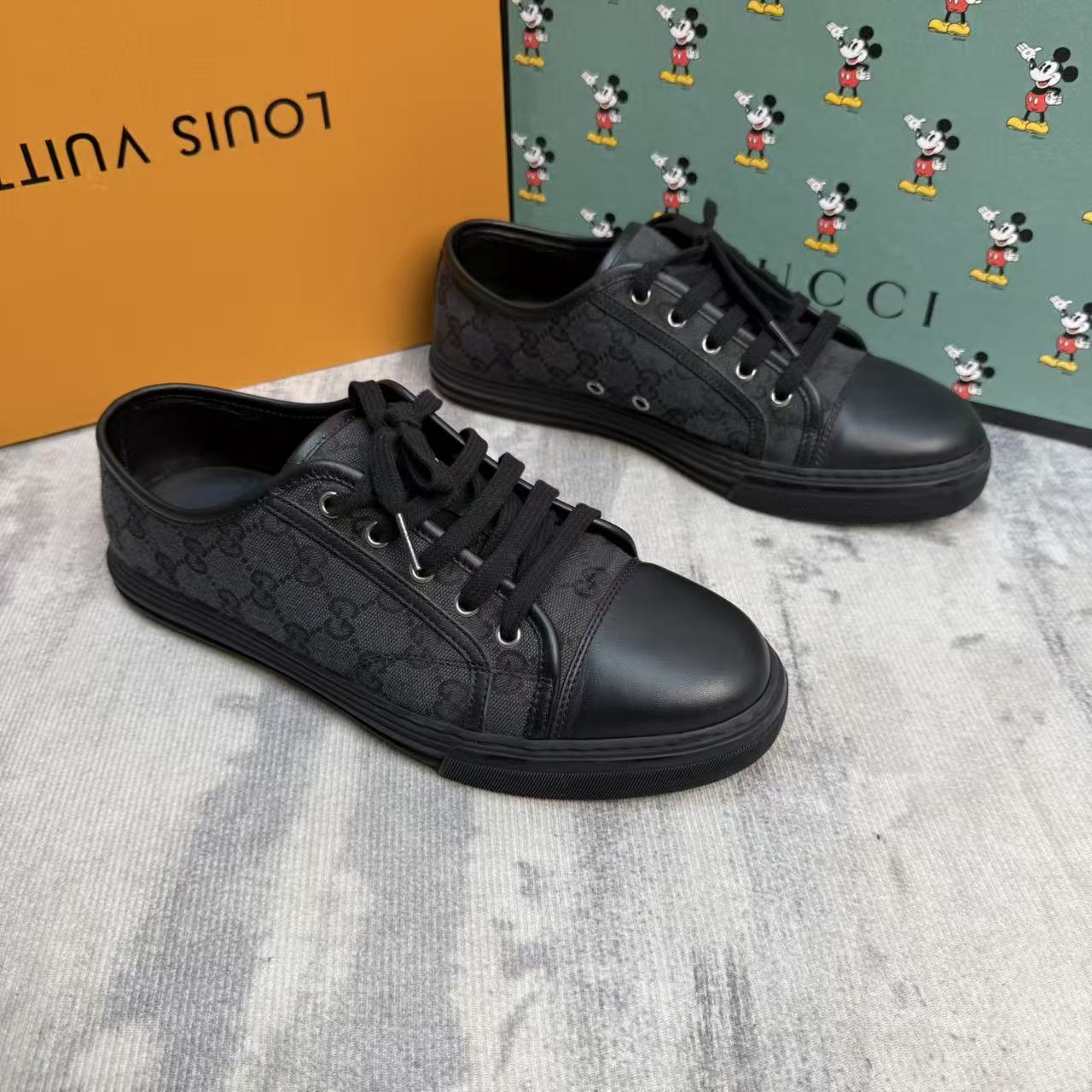 95新 GUCCI/古驰 黑色帆布双G老花满印板鞋/41.5欧码男士印花