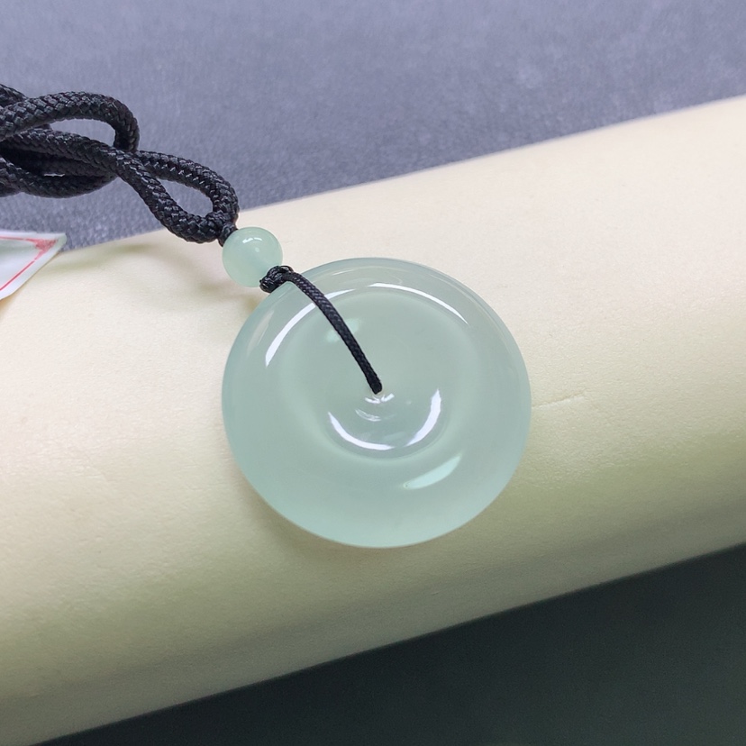 【闪购商品】翡翠颈饰未镶嵌扣子
