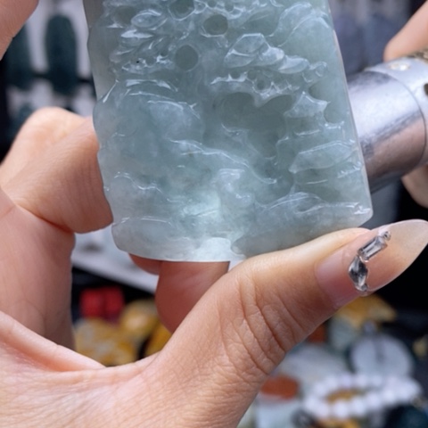 翡翠颈饰未镶嵌翡翠