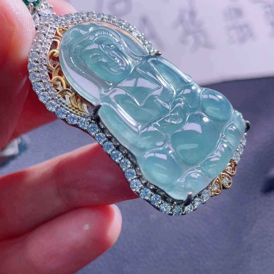 翡翠颈饰未镶嵌999999999