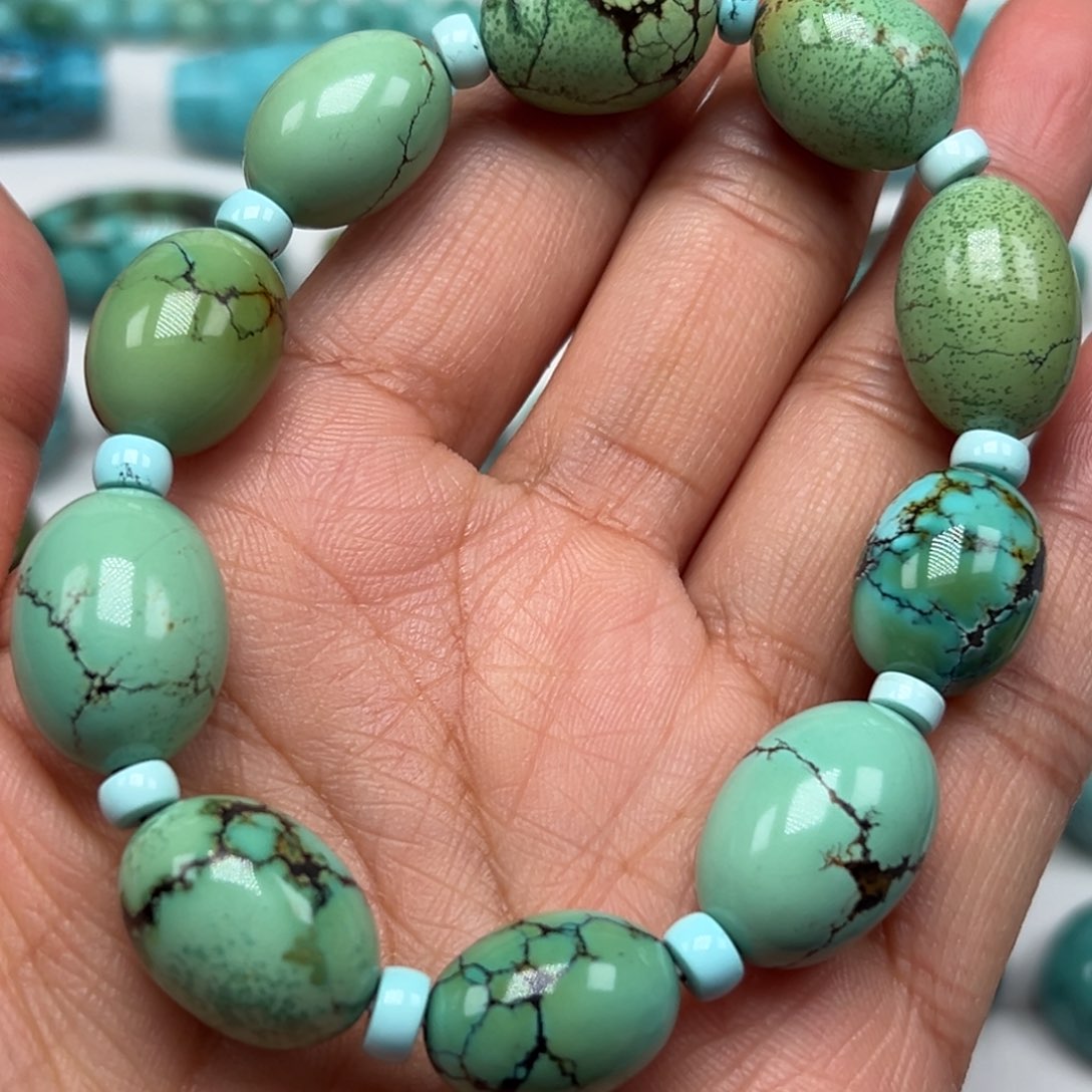 绿松石珠宝奇石未镶嵌