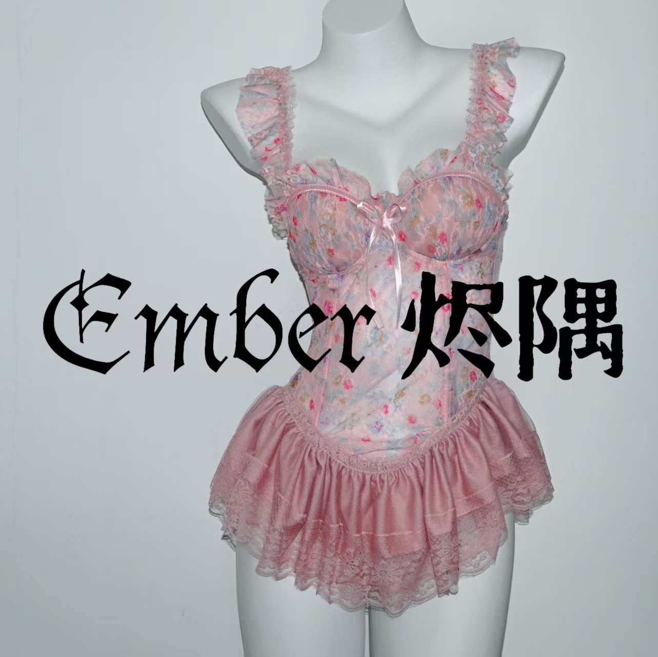 纯欲碎花吊带睡裙女气质带胸垫聚拢显瘦睡衣短款法式修身甜美