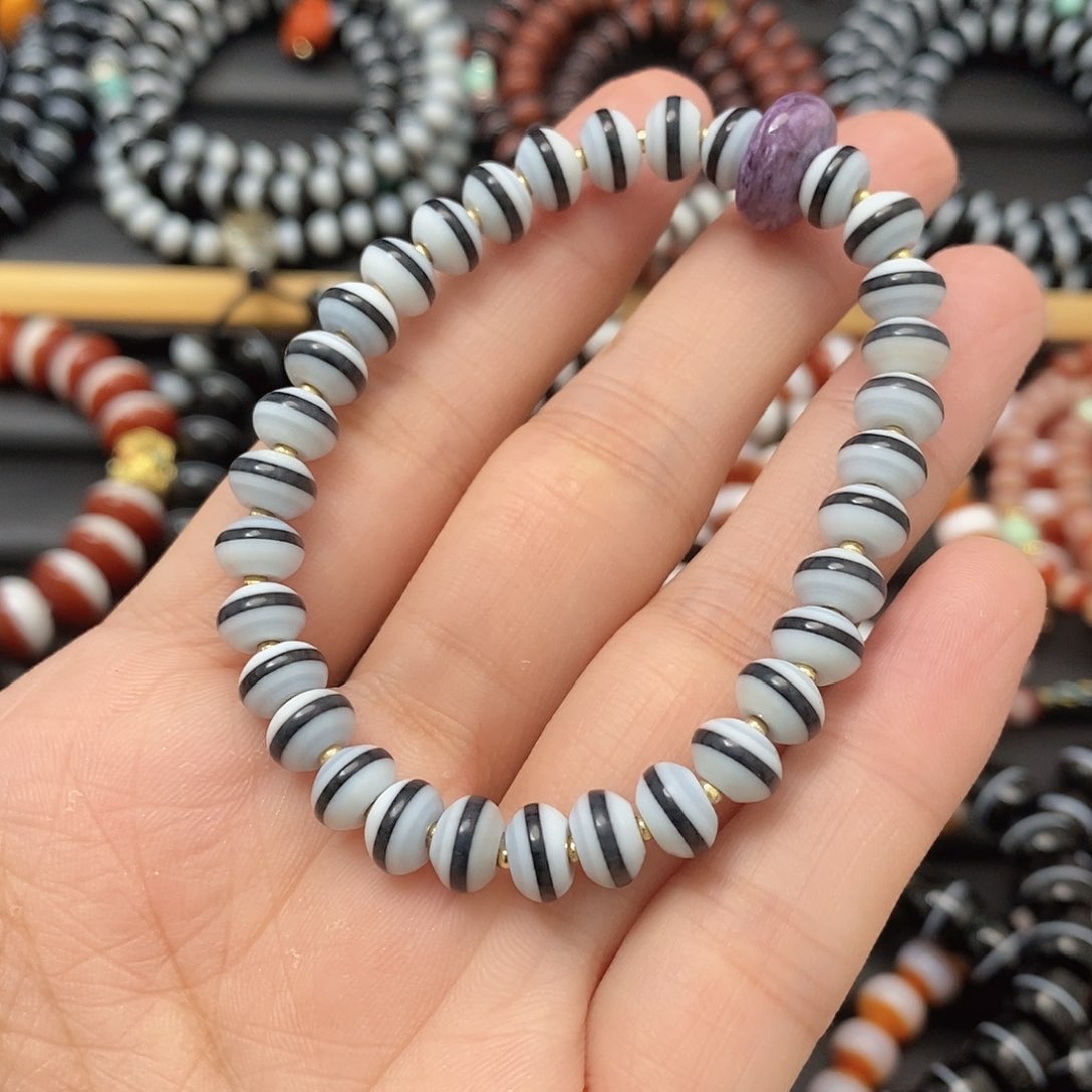 玛瑙/玉髓玛瑙手串未镶嵌