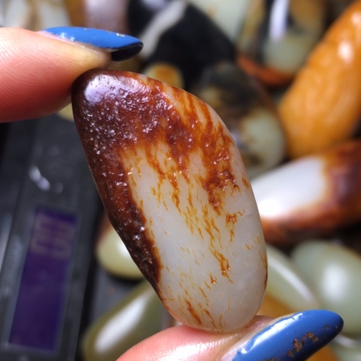 和田玉未镶嵌珠宝奇石