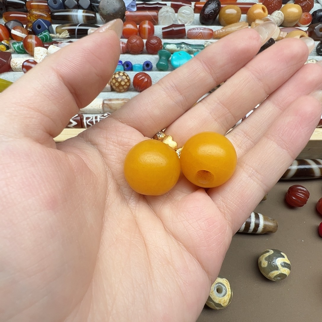 哎***呵玛瑙/玉髓未镶嵌珠宝半成品