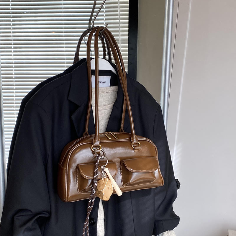 轻奢百搭高级感气质时尚斜挎女士包新品A52