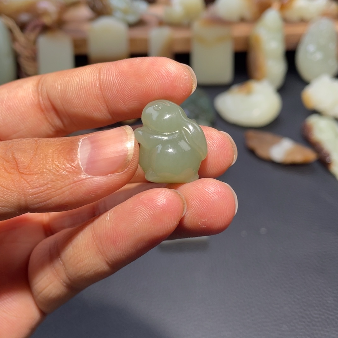 和田玉（糖玉）银S925镶嵌挂件