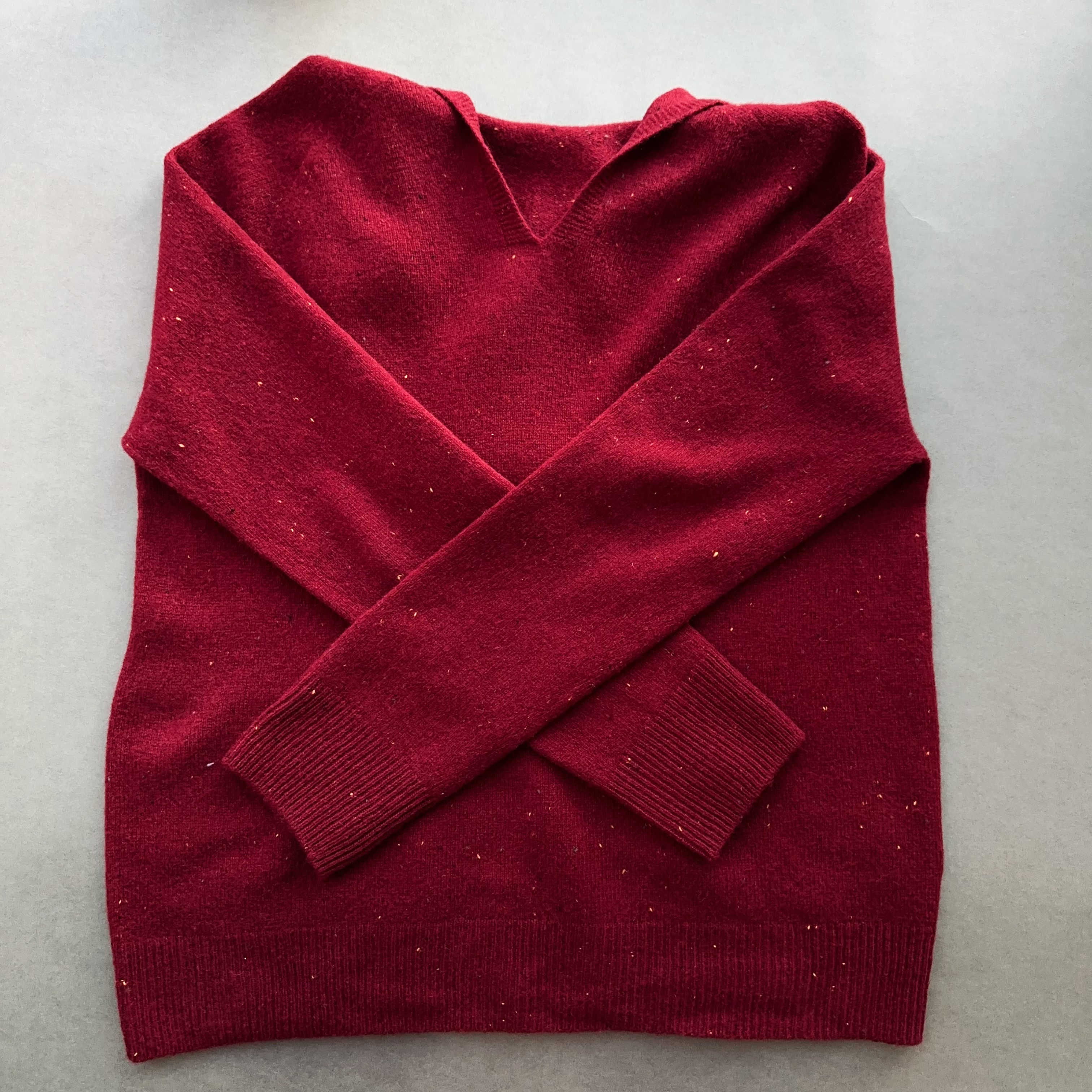 R062针织短款连帽套衫长款绒衫