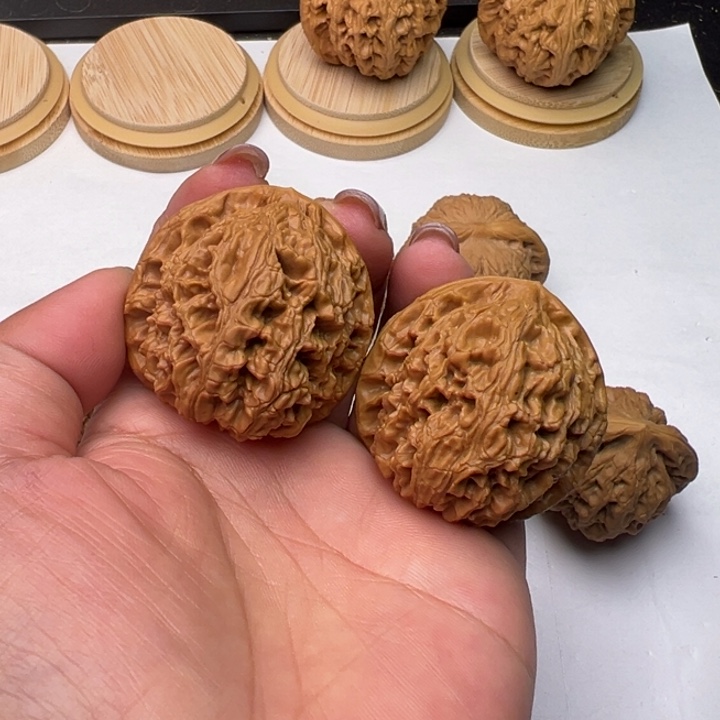 文玩核桃把件芳芳39水龙纹