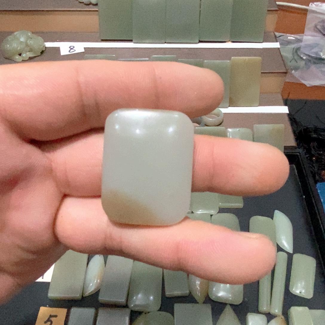 和田玉未镶嵌颈饰上****花05