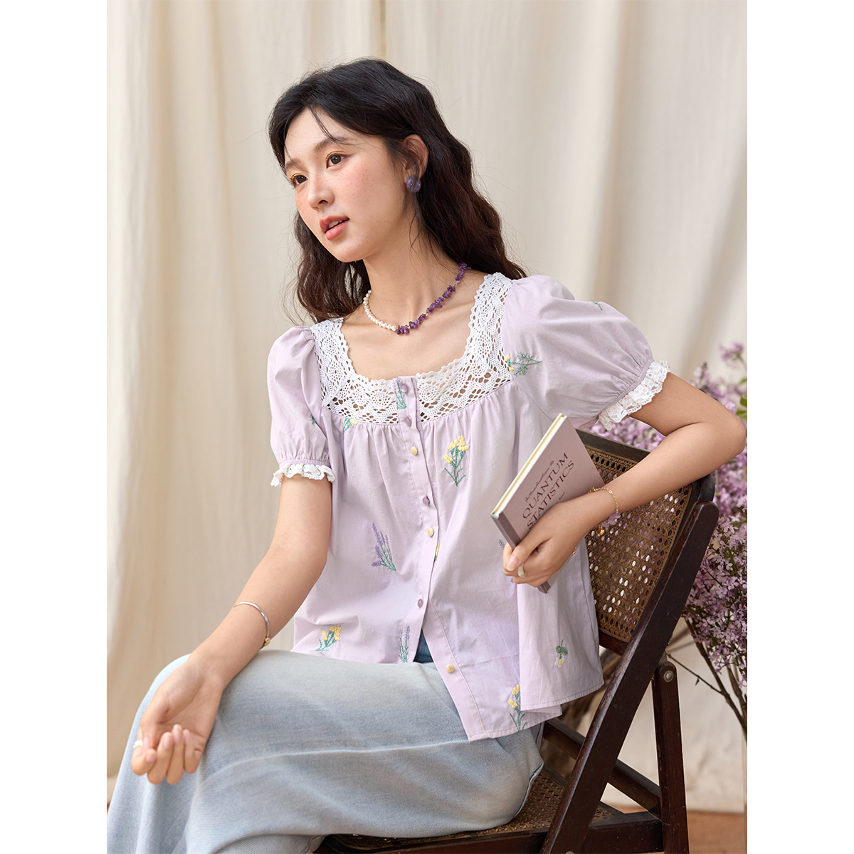 【年末大促】100棉刺绣衬衫女夏韩系圆领小个子设计感上衣蕾丝碎花