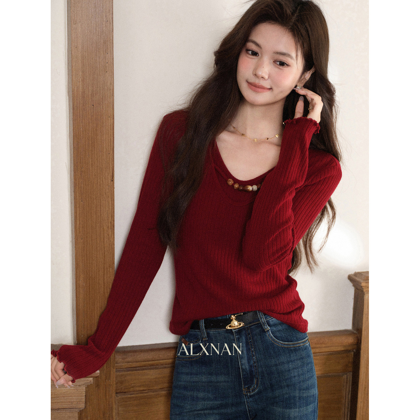 鹿向南「心动瞬间」复古红长袖针织t恤女早秋修身设计感内搭上衣